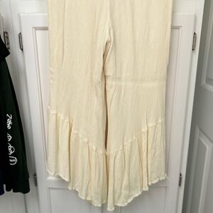 Lulu's Cream Wide Leg Pants